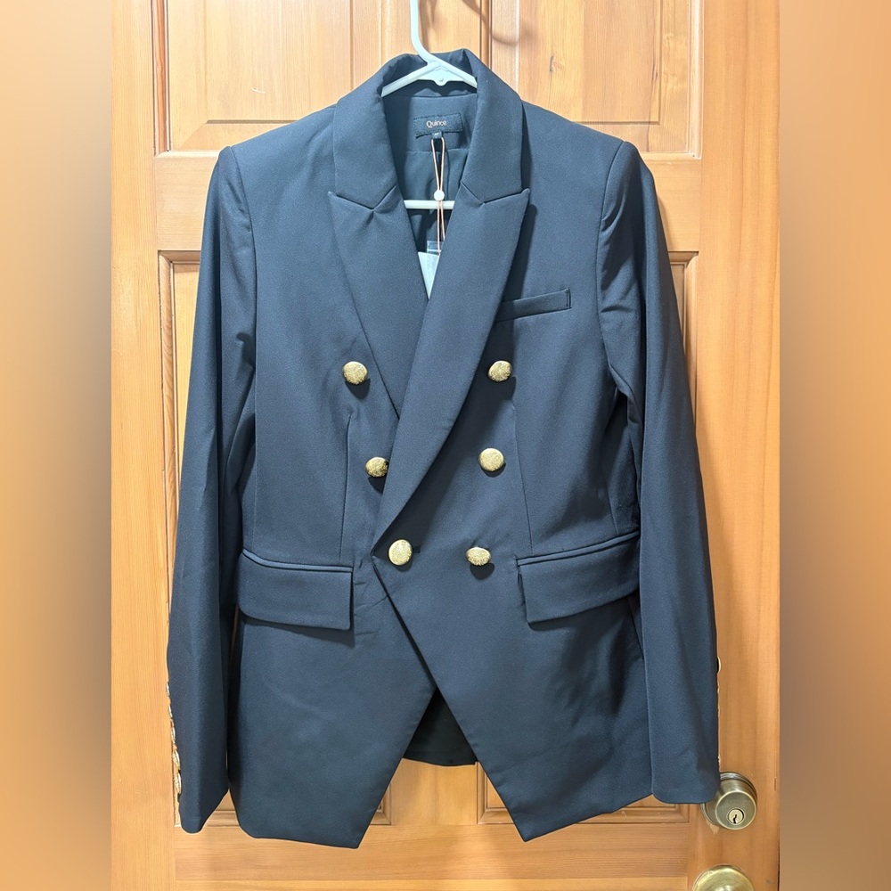 NWT! Quince | Scuba Captain's Convertible Blazer | Black | M - Picture 2 of 4